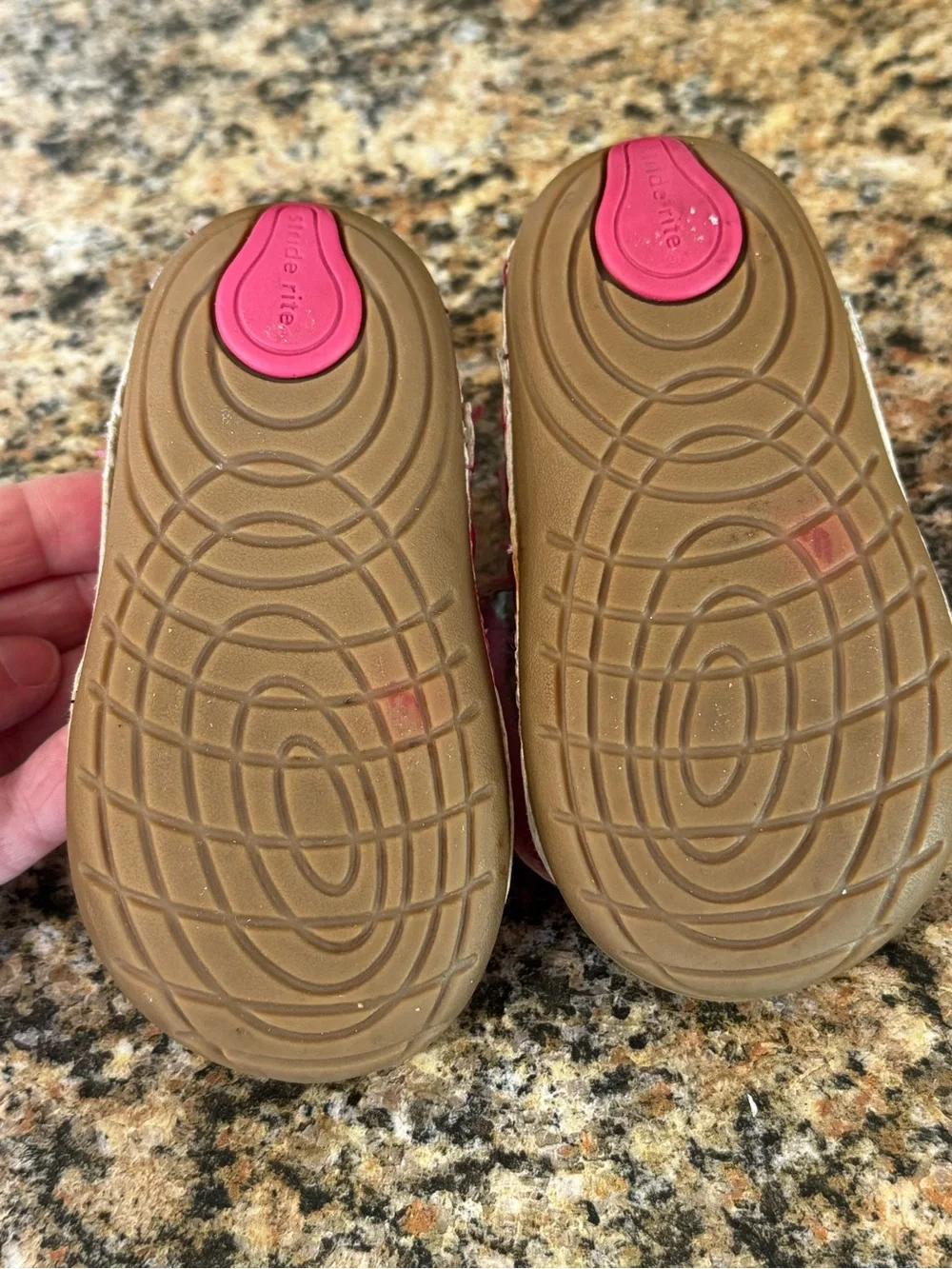 Stride Rite Soft Motion Hot Pink Fisherman Sandal Baby Girls Size 6 Leather